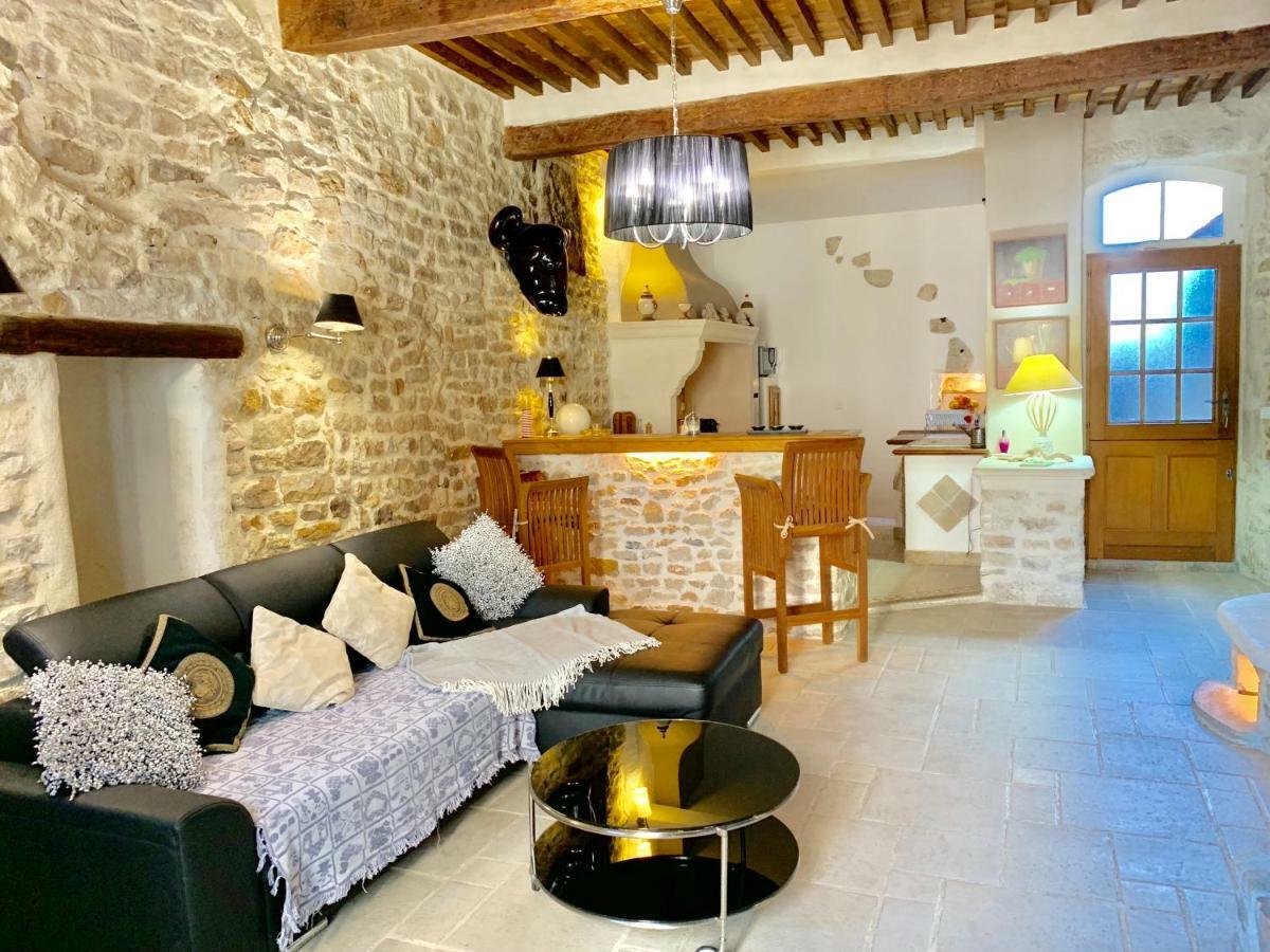 Authentique Bijou Coeur D'Orange A 2 Pas Du Theatre Antique! Villa Екстериор снимка