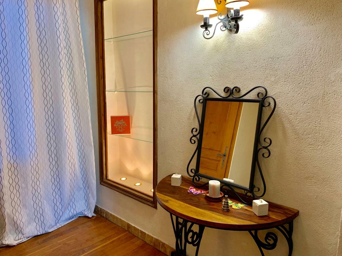 Authentique Bijou Coeur D'Orange A 2 Pas Du Theatre Antique! Villa Екстериор снимка